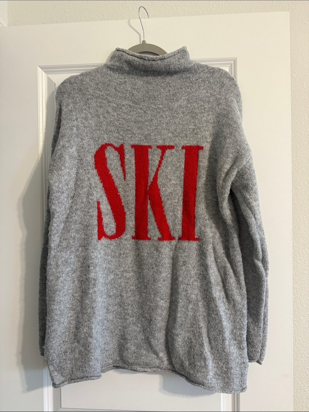 cupcakes & cashmere Grey Turtleneck Sweater with Red SKI
